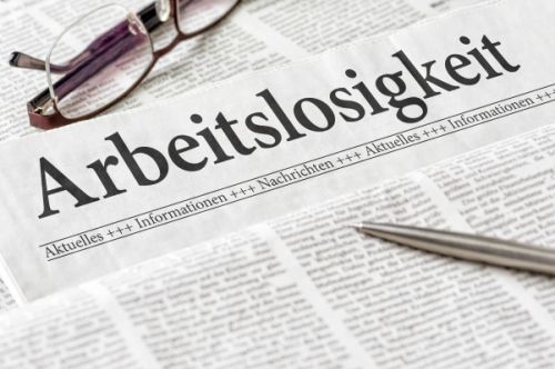 blog_title: Ab 2026: Einschränkung des geringfügigen Zuverdienst bei Arbeitslosengeld und Notstandshilfe